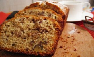 Рецепт кекса в духовке с орехами и коньяком -2