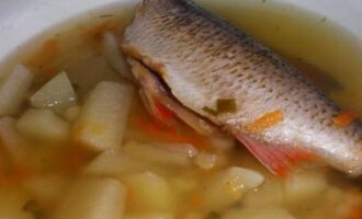 Уха из речной рыбы в домашних условиях рецепт с фото как приготовить-2